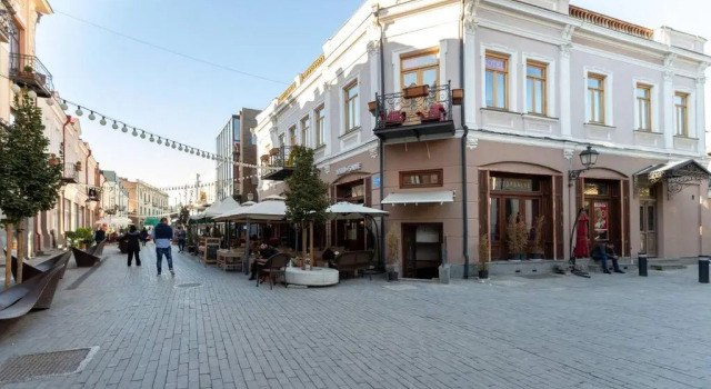Wehost Apartment With 3 Bedrooms, Забронировать Апартаменты/квартира Чугурети Тбилиси, рядом с Tеатр имени Марджанишвили