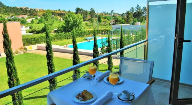 Двухместный номер Standard с видом на бассейн Hotel Quinta da Cruz & SPA