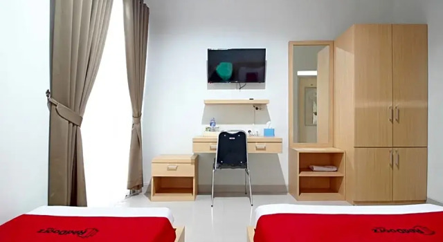 Номер Standard RedDoorz near AMIKOM Yogyakarta