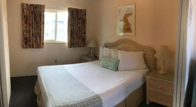 Двухместный люкс Deluxe Carlton House Motel and Suites