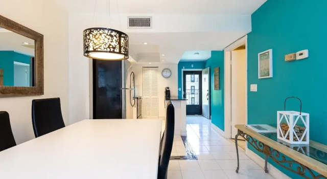 Le Cartier 326 by Go Florida Condo Sunny Isles, Забронировать Отель Отели Miami Metropolitan Area 3 звезды, 3*