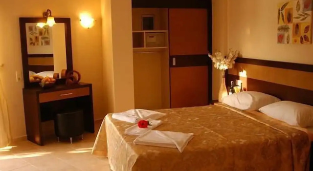 Двухместный номер Standard с балконом и с видом на канал Dalyan Tezcan Hotel