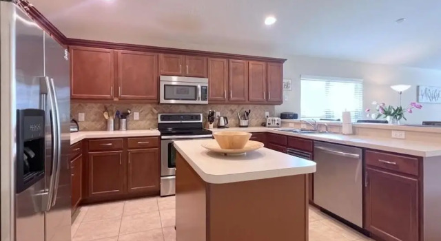 Коттедж Great Privacy By Pool- Pool Home With Game Room 4 Bedroom Home by RedAwning