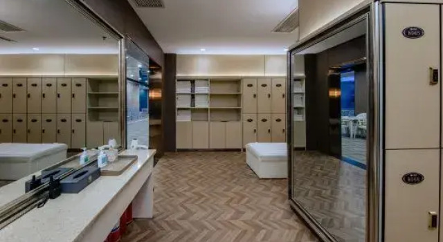 Harbour Hotel, Book Hotel Luliang Shanxi