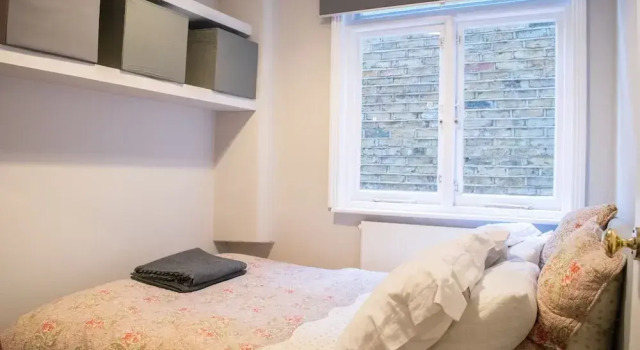 Cosy 2 Bed Ground Floor Flat In London, Забронировать Отель Отели Лондона 3 звезды, рядом с Станция метро Brondesbury Park, 3*