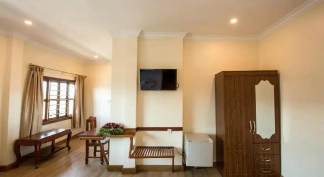 Трёхместный номер Standard Seng Hout Hotel