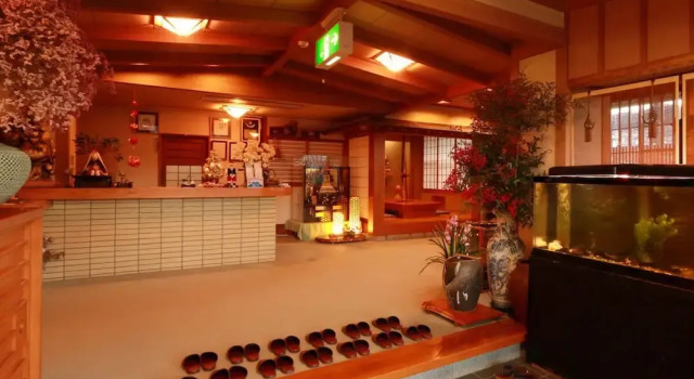 Iwashita Onsen Ryokan, Забронировать Отель Кая префектура Яманаси