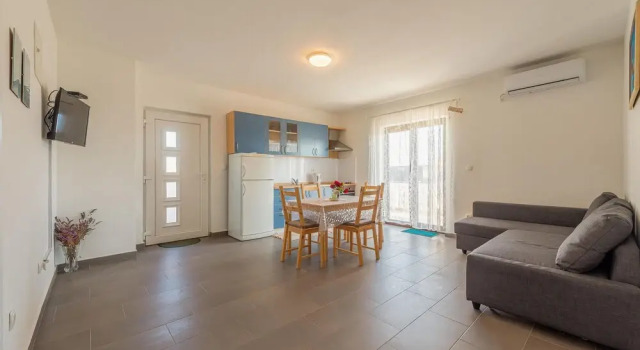 Nice Apartment in Privlaka With 1 Bedrooms and Wifi
