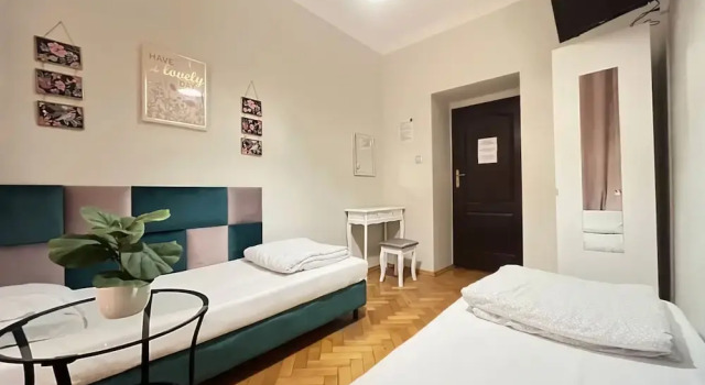 Двухместный номер Standard Hostel Helvetia - Private Rooms in City Center