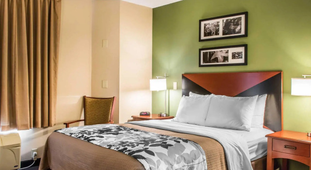 Четырёхместный номер Standard Sleep Inn & Suites of Lancaster County