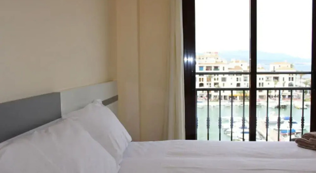 Marina Real 2105