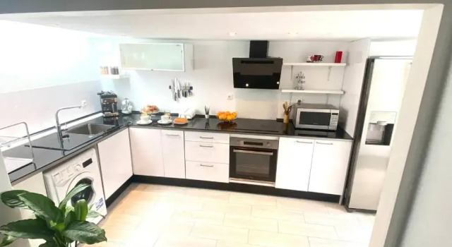 Апартаменты Jolie appartement individuel, dans un quartier calme très proche de la plage.