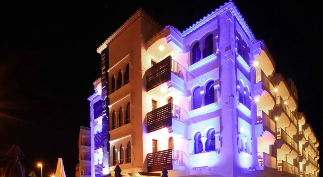 Hotel The Element, Забронировать Отель Отели El Baix Camp с бассейном, Бассейн