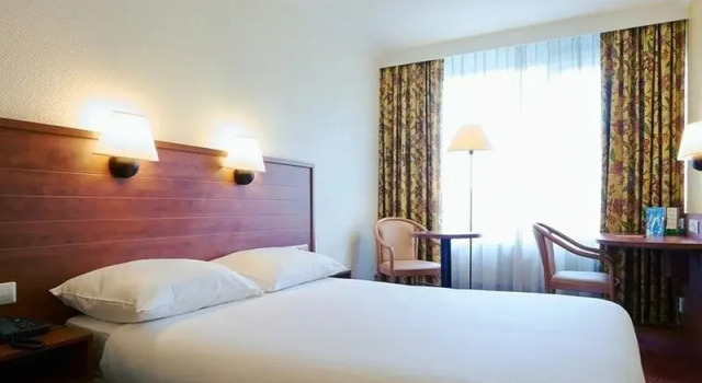 Postillion Hotel Haren Groningen, Book Hotel Groningen 