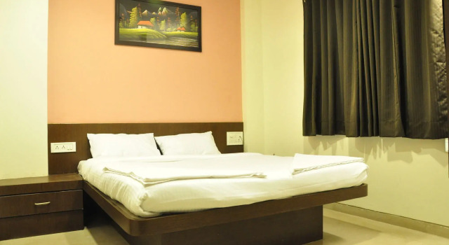 Hotel Avon International, Забронировать Отель Отели штата Махараштры 3 звезды, 3*