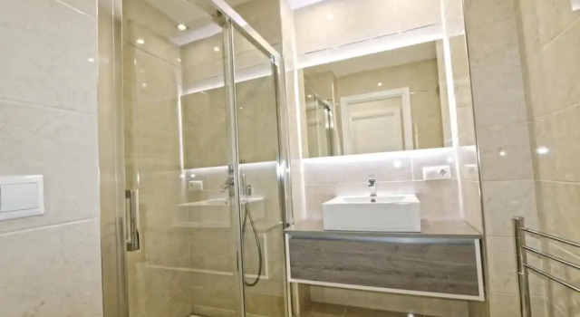 Апартаменты Deluxe Beachfront Urb. Luxury Apartment 1
