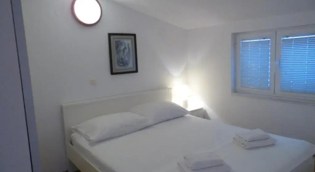 Apartments Kapetanovi Dvori, Забронировать Апартаменты/квартира Апартаменты Трогир, рядом с Church of St. Dominic, Апартаменты/квартира