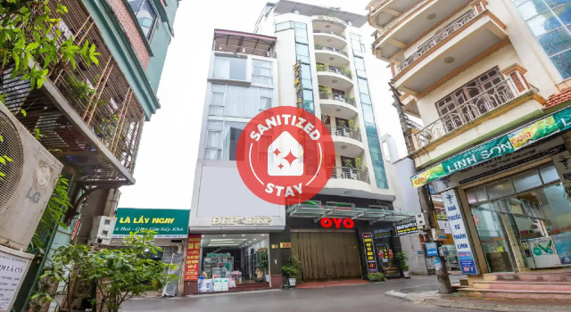 OYO 887 Star Hotel
