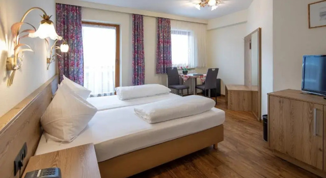 Fuchs, Book Hotel Hoteller i Wilder Kaiser med parkering, Parkering