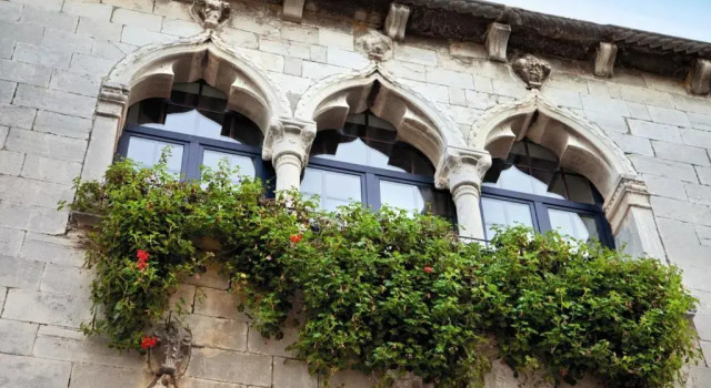 One bedroom apartment with direct sea view located in the old town of Porec, Забронировать Апартаменты/квартира Пореч Poreč Riviera, рядом с Пристань для яхт Пореча