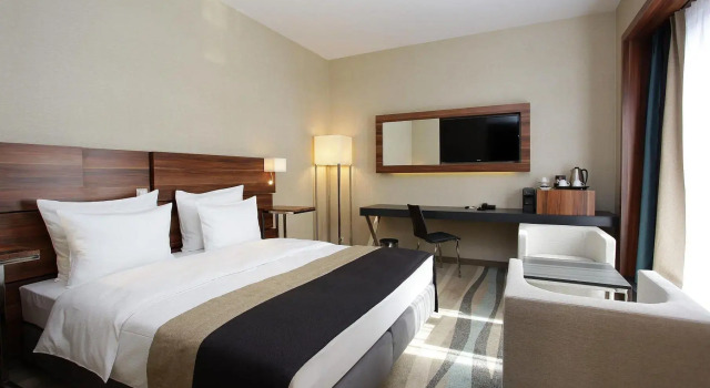 Двухместный номер Superior Warsaw Plaza Hotel