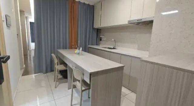 Little Train Youth Hostel (Wangjiang South Road Food Street MixC Store), Rezerwuj Hostel Hostele w Guangdong, Hostel