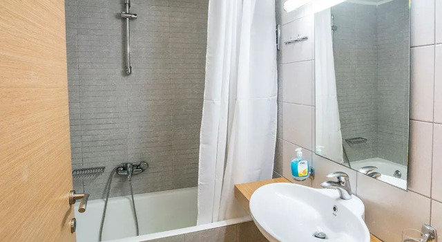 Апартаменты Athina Beach Hotel