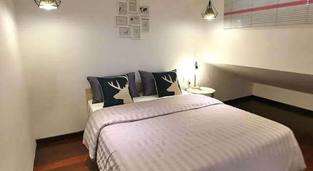 iBook10 Deluxe Loft Suite Room by iBook Homestay