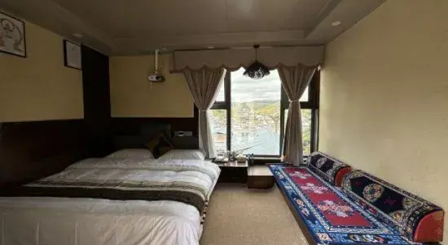Люкс Deluxe Langmusi Mandala Homestay (Langmusi Scenic Area Branch)