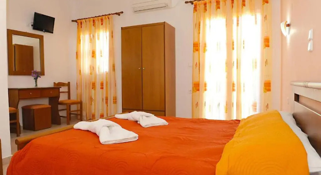 Habitación doble Estándar con vista al terreno Vythos