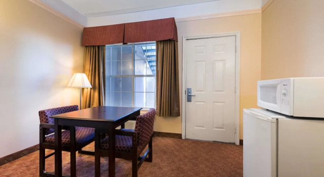 Двухместный номер Standard Quality Inn & Suites Greenville