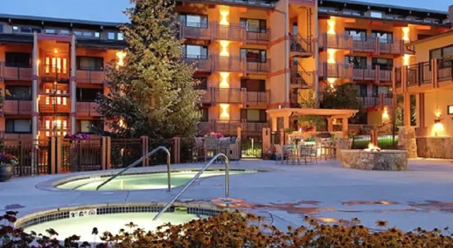 Stonebridge Condominiums, Забронировать Отель Сноумасс-Виллидж Горнолыжный курорт Аспен-Сноумас