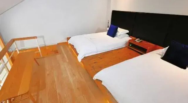 Люкс Deluxe Xichang Shuxia Hotel