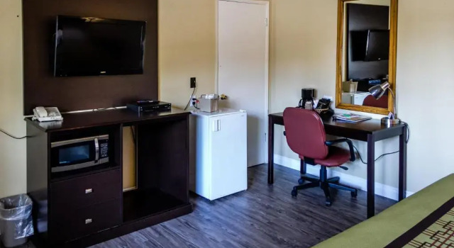 Номер Standard Charm Motel & Suites
