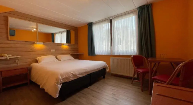 Номер Standard Hotel Les Arcades - La-Roche-en-Ardenne