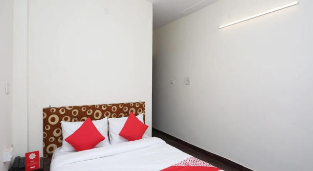 Oyo 30850 Hotel Hira, Rezervovat Hotel Haridvár Uttarakhand