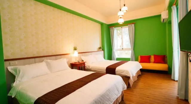 Четырёхместный номер Standard 輕旅小站 Soft Travel Hostel