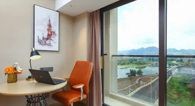 Люкс Deluxe Vienna International Hotel (Lianzhou Shunying Plaza)