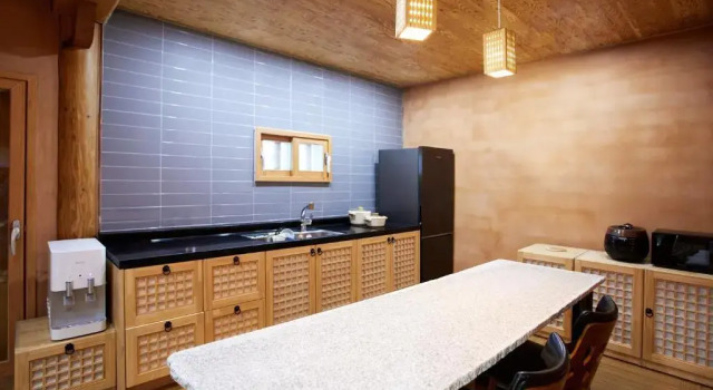 Hanok Ridge Pension