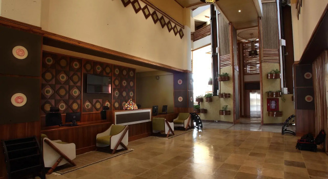 Nega Bonger Hotel