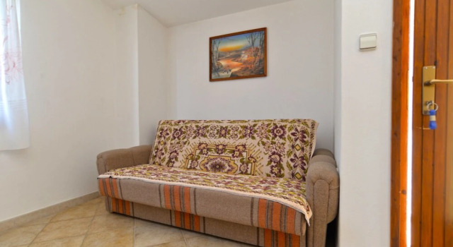Apartment 1633