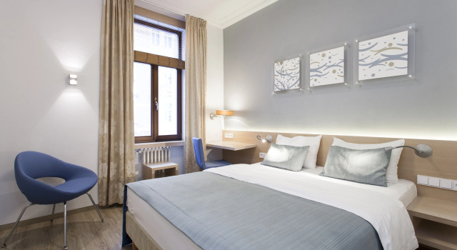 Hotel Carol
