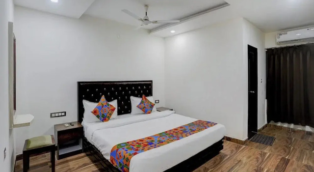 Deluxe huone FabHotel The Sky - Nr. St. Alex Church & Calangute Beach