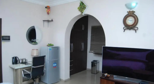 Люкс Superior Health Plaza Abuja