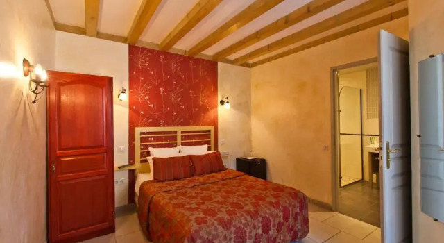 Номер Standard Hotel-restaurant Les Caudalies