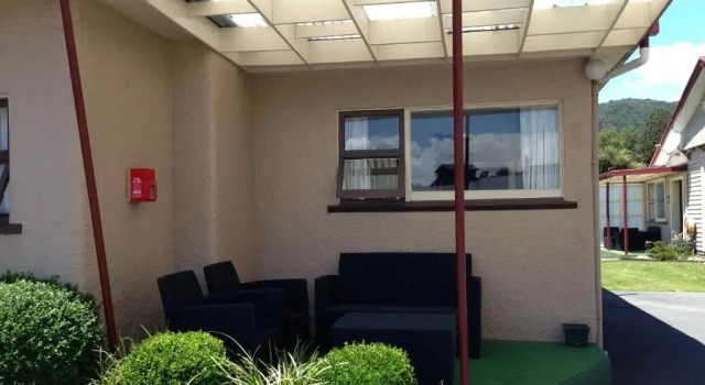 Студия Standard Lantern Court Motel