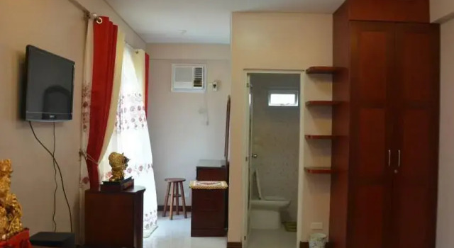 Renz Villa Hotel, Забронировать Отель  