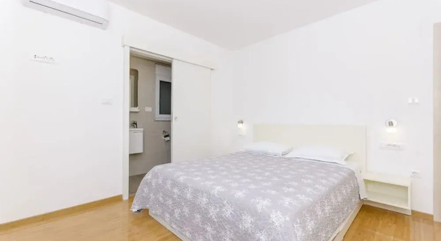 Apartment Niko, Забронировать Апартаменты/квартира Апартаменты Сплитско-Далматинской жупания, Апартаменты/квартира