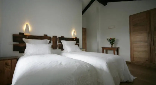 Casa San Petru, Varaa Hotelli Pianello Korsika