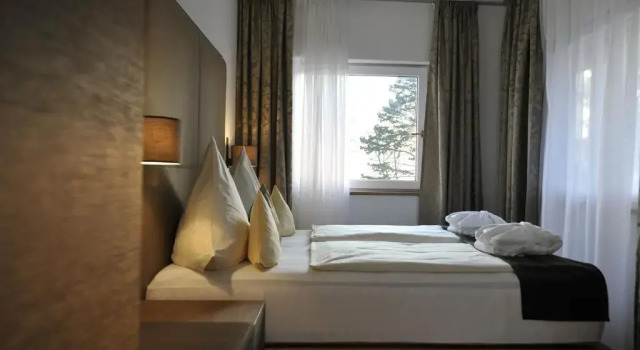 Двухместный номер Standard Hotel Heinzler am See